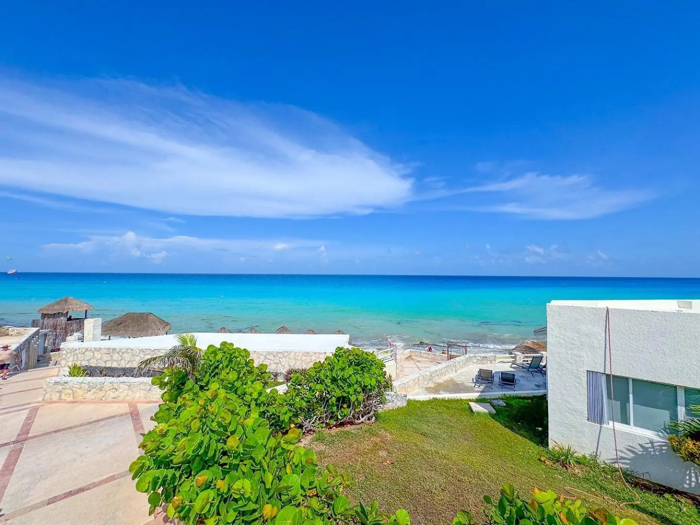 Sunrise Views Over The Lagoon Cancún Apartament